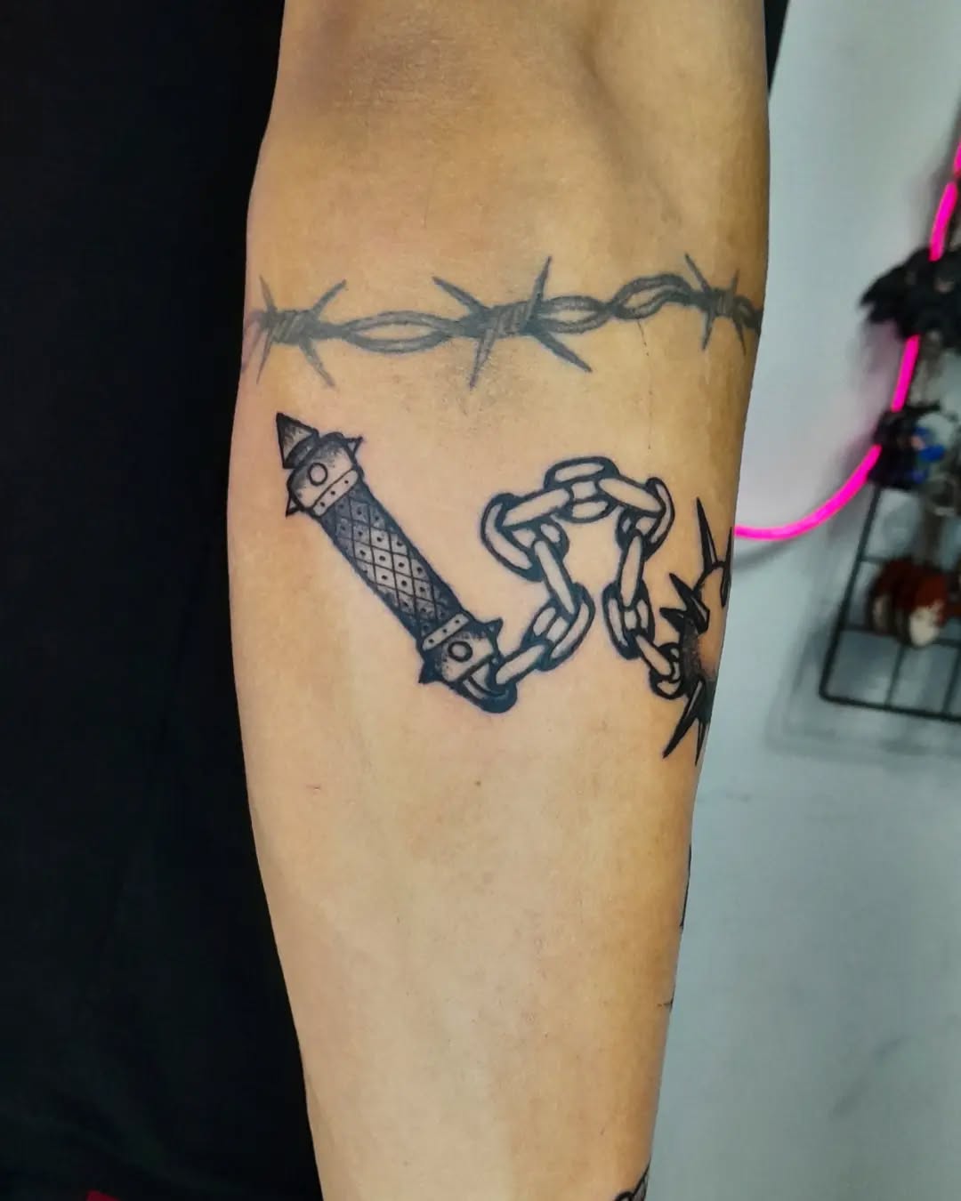 Tattoo by @wesleyfdm — american_traditional