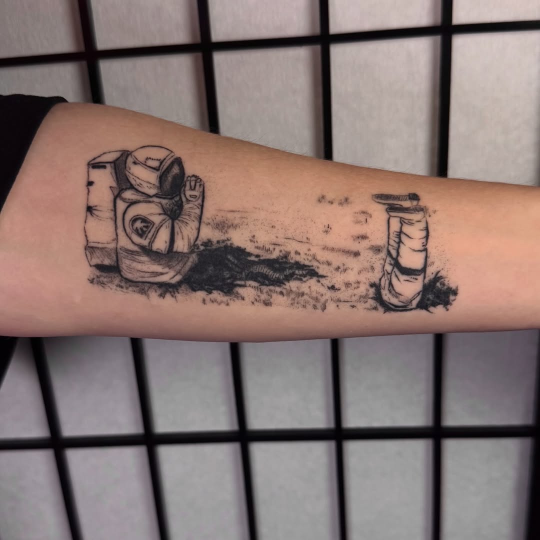 Tattoo by @yokaii.ttt — realism, black_and_grey