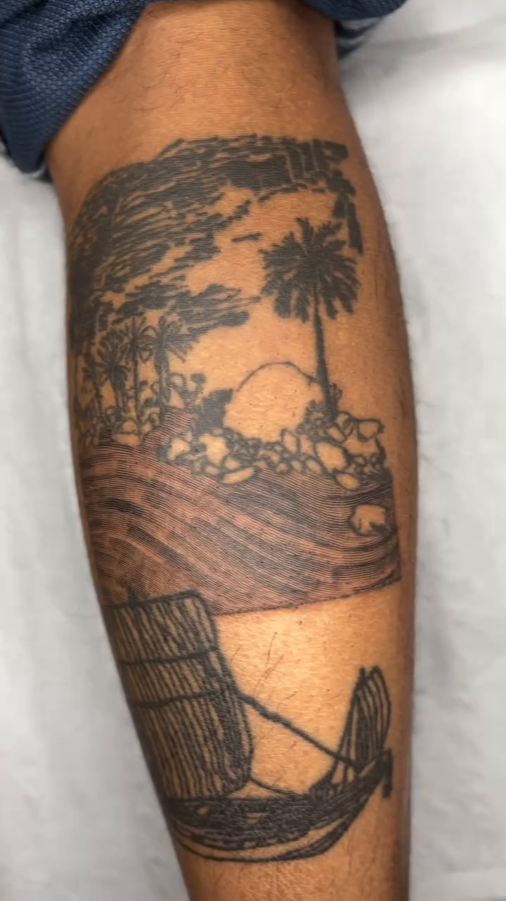 Tattoo by @lamhamilton β black_and_grey, realism