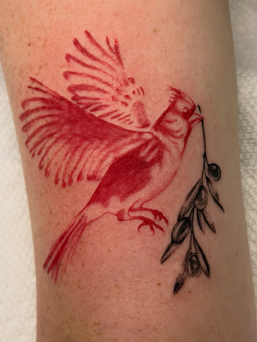 Tattoo by @maisontheprofessional — fine_line, black_and_grey
