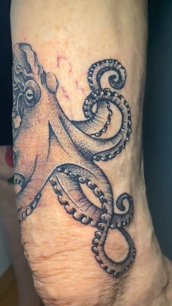 Tattoo by @briscoeartandtattoo — black_and_grey, realism