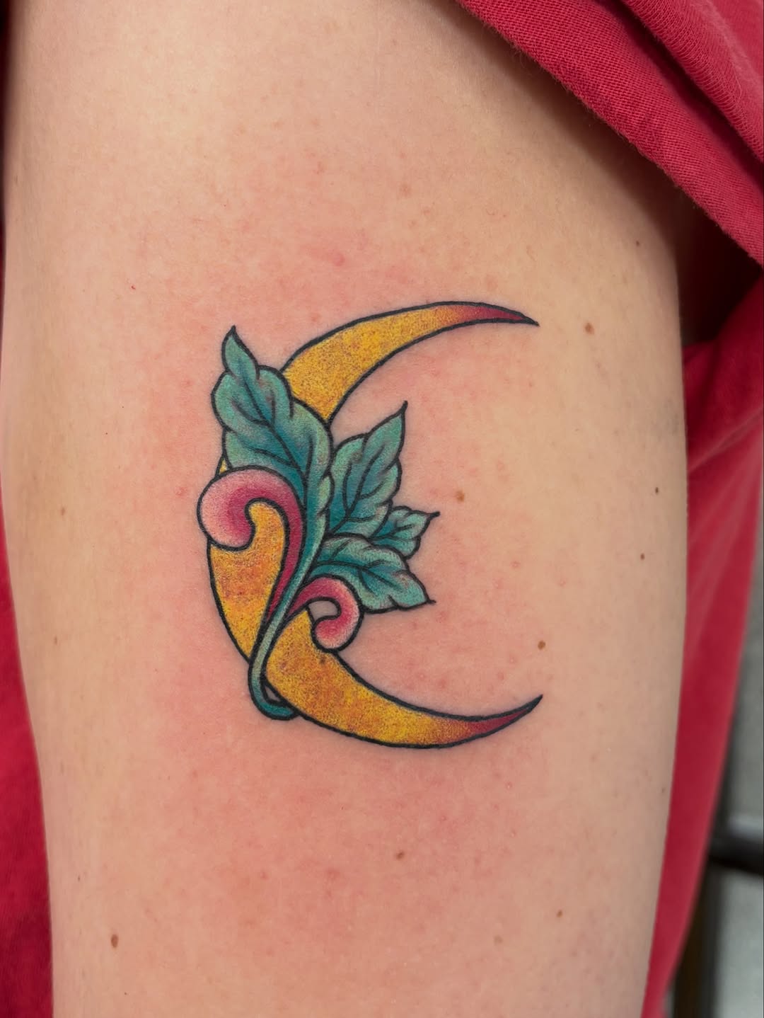 Tattoo by @han_nigh.tattoo — neo_traditional
