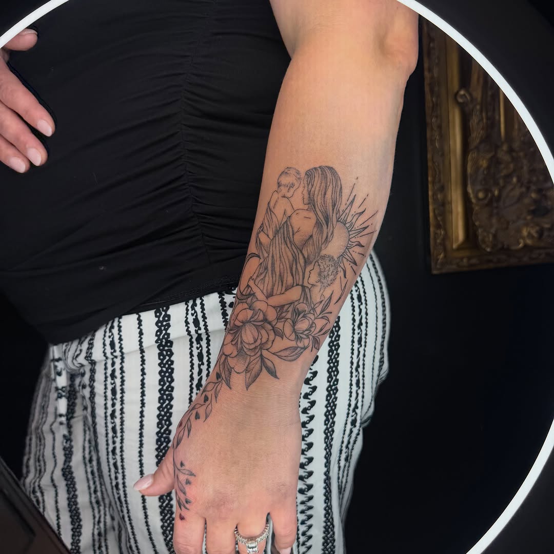 Tattoo by @basic.b.tattoo โ fine_line, illustrative