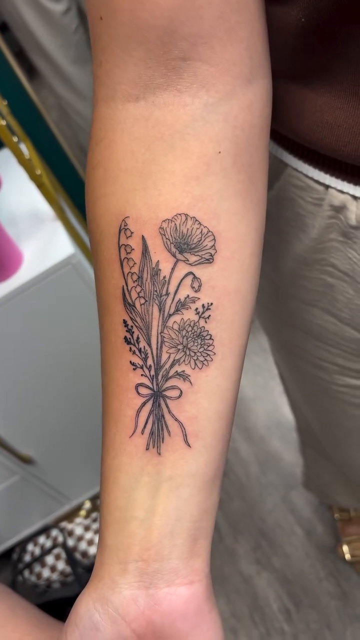Tattoo by @tinyelephant_ink — fine_line