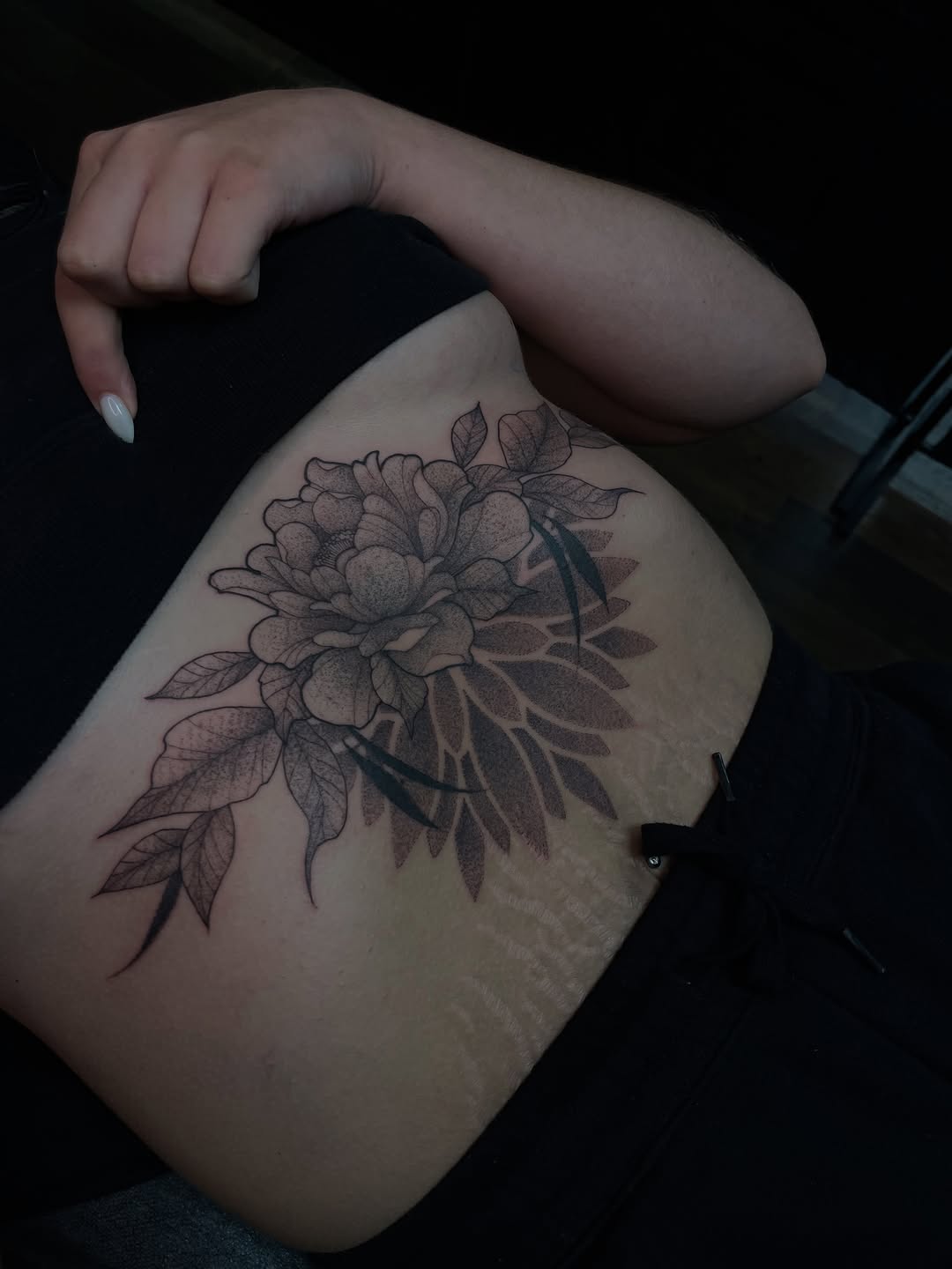 Tattoo by @_sinnertattoos โ dotwork, fine_line