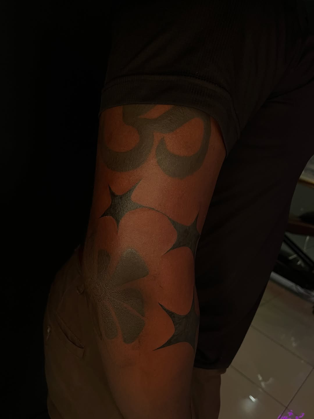 Tattoo by @juji.tattoos — blackwork, geometric