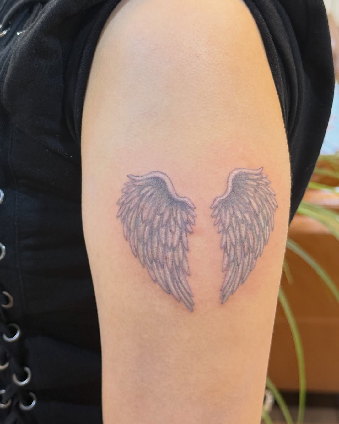 Tattoo by @hii.eul_ โ fine_line, black_and_grey