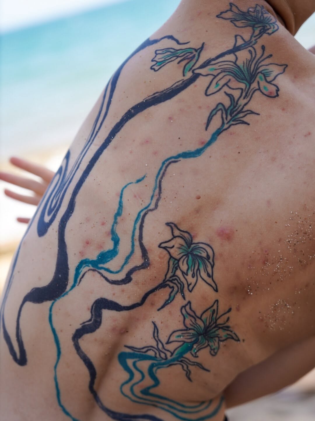 Tattoo by @kyklothymia — fine_line, watercolor