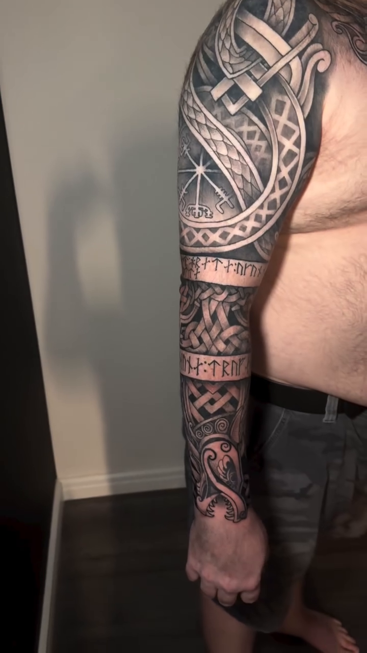 Tattoo by @tazhotzon โ geometric, blackwork