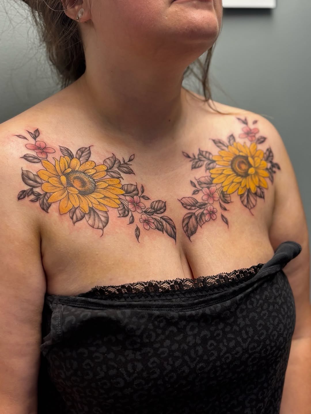 Tattoo by @jaded.artxx — fine_line, black_and_grey