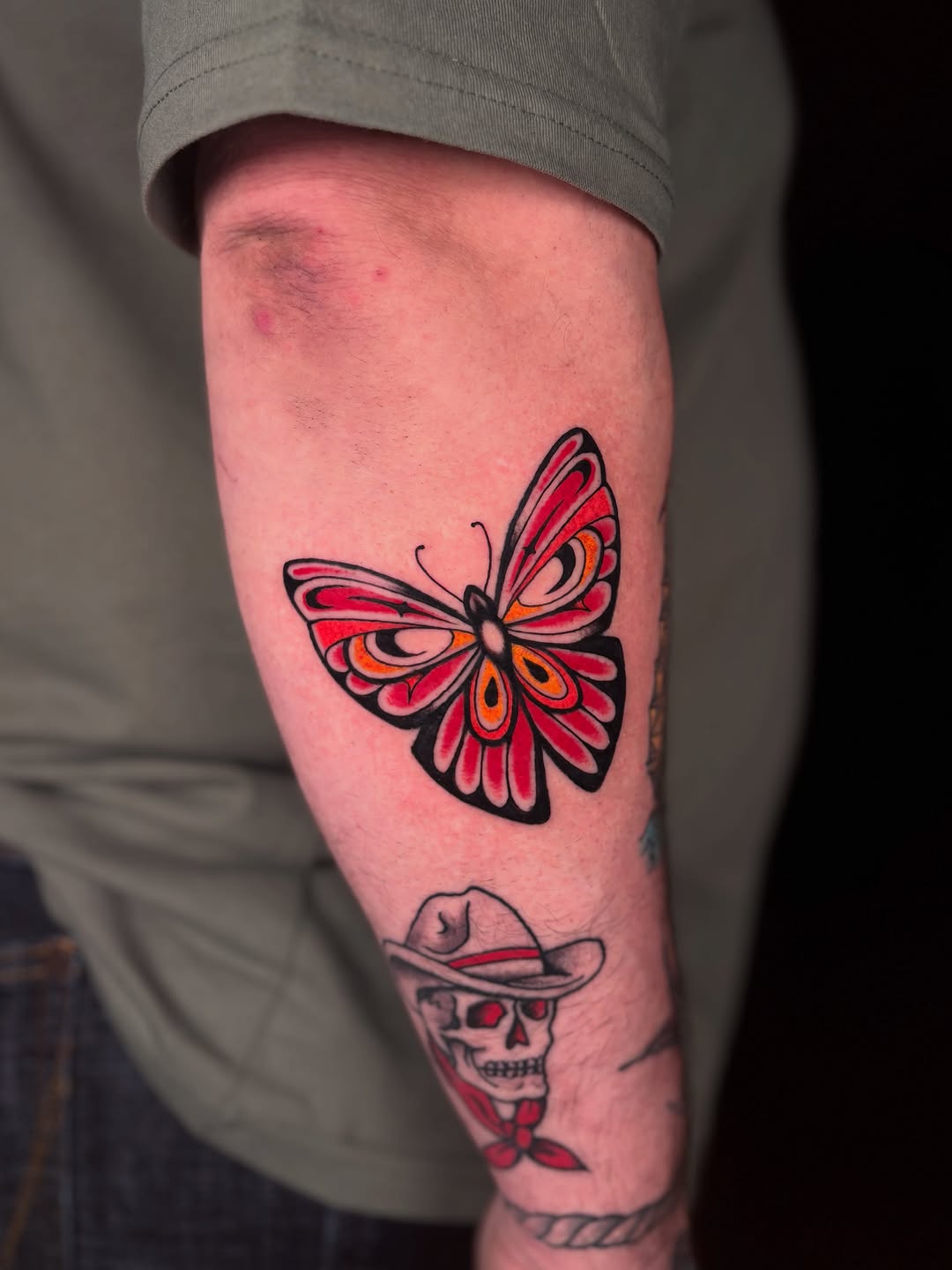 Tattoo by @izadeeg — american_traditional