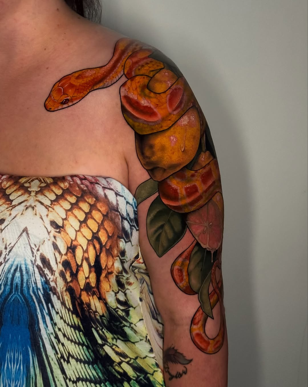 Tattoo by @catherineterlop โ realism, black_and_grey