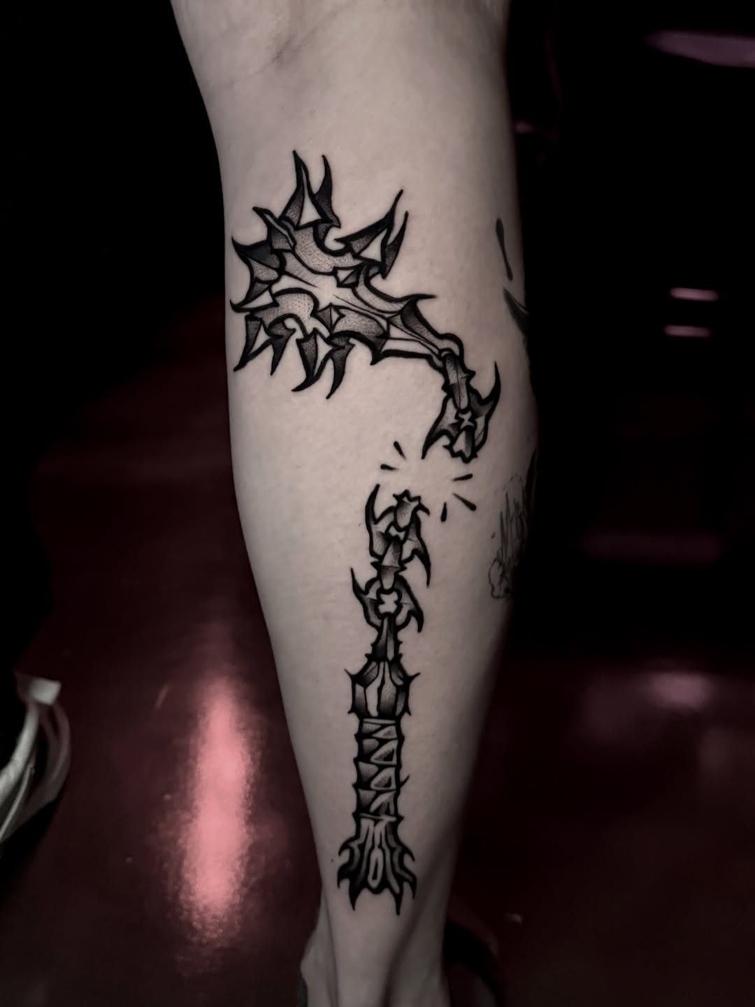 Tattoo by @connellytaittattoo โ blackwork, black_and_grey