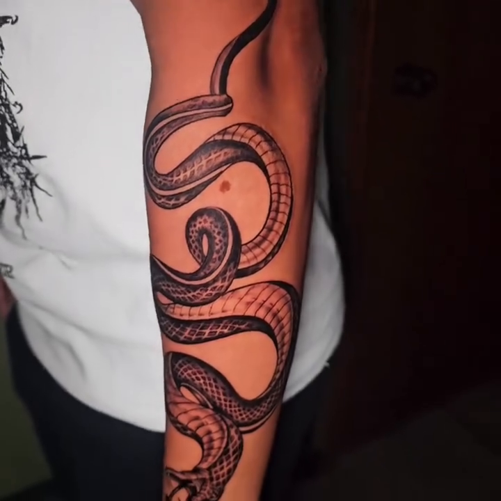 Tattoo by @nikki_se7en_tattoos — black_and_grey, realism