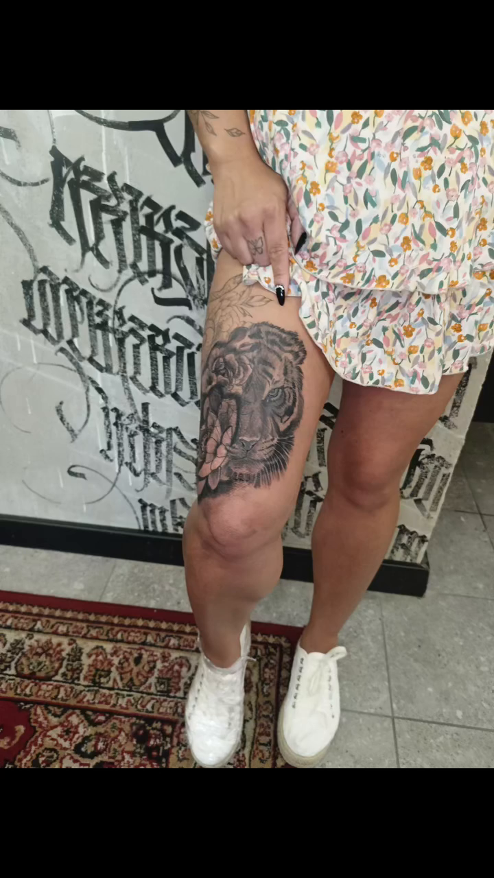 Tattoo by @tuszemdojebany — black_and_grey, realism
