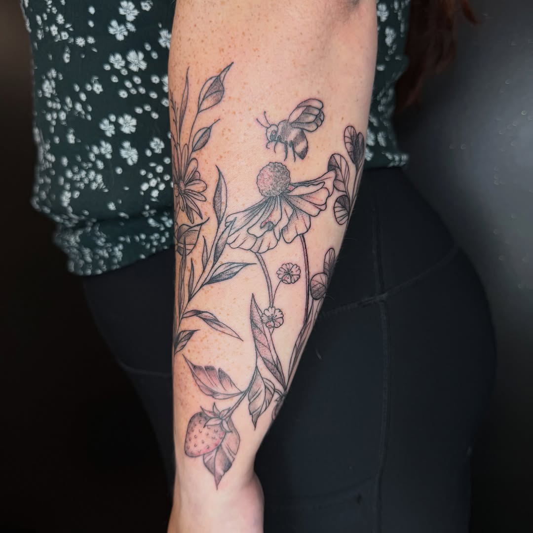 Tattoo by @basic.b.tattoo โ fine_line, black_and_grey