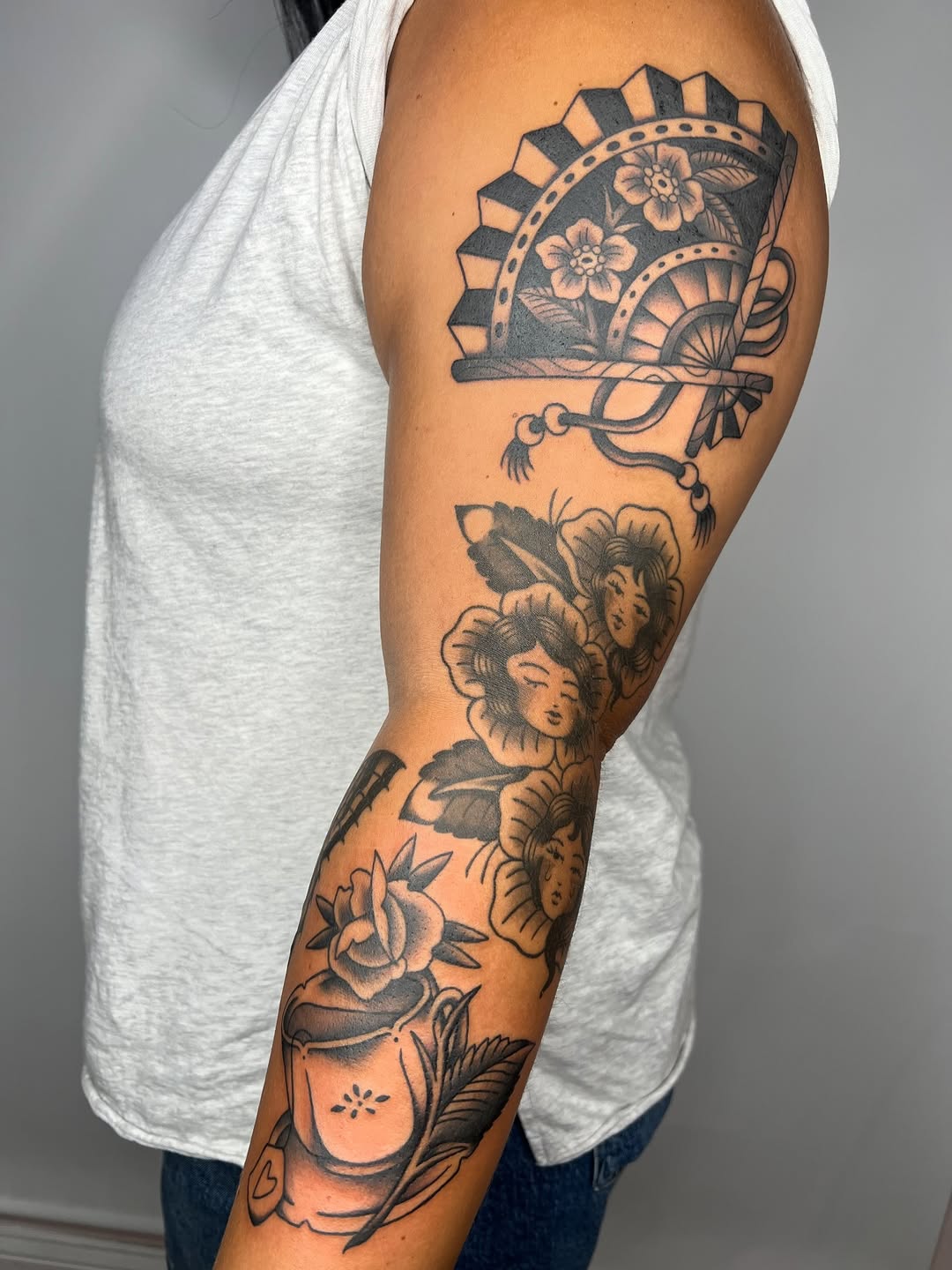 Tattoo by @hannahtattana β american_traditional, black_and_grey