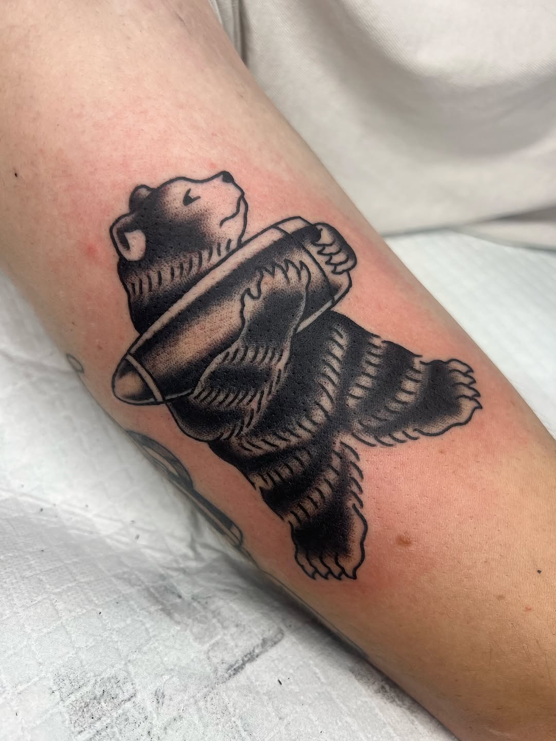 Tattoo by @hannahtattana β american_traditional