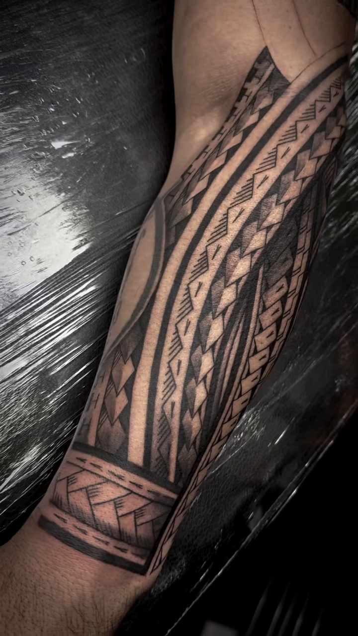 Tattoo by @julianotattoo β tribal