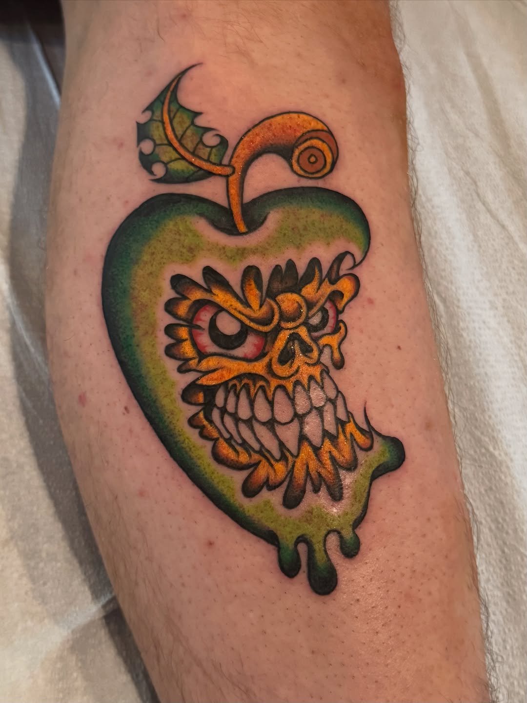 Tattoo by @lilcenzo — new_school, illustrative
