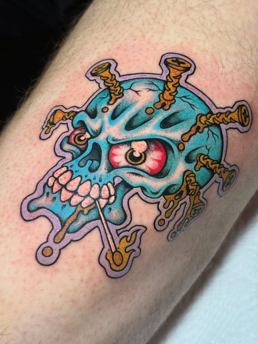 Tattoo by @lilcenzo — new_school