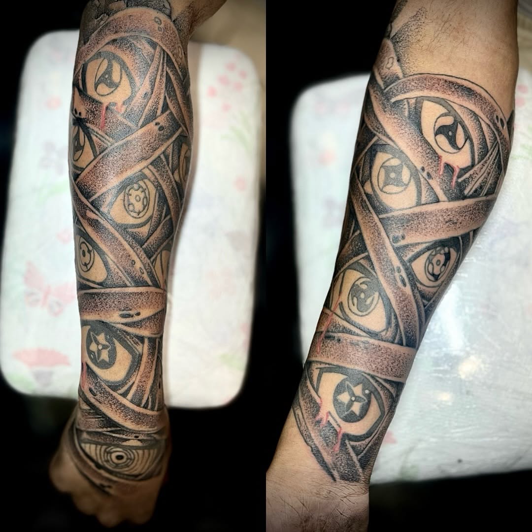 Tattoo by @cursedskintattoos β black_and_grey, dotwork