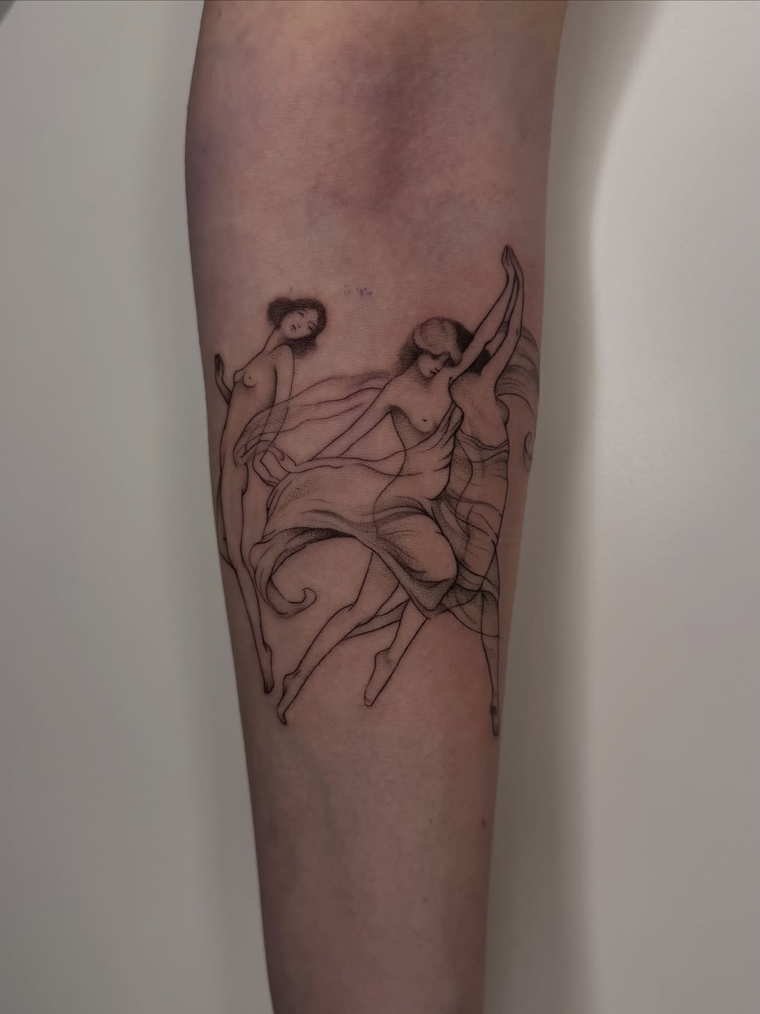 Tattoo by @dnatattoos_ — fine_line, illustrative