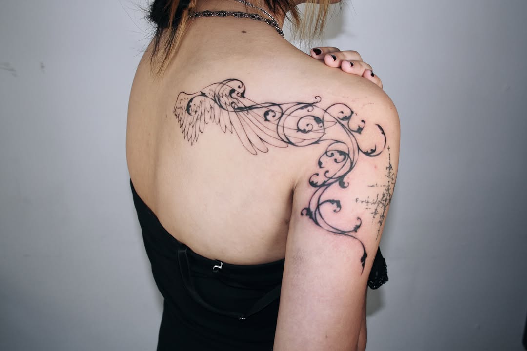 Tattoo by @blu.you — fine_line, ornamental