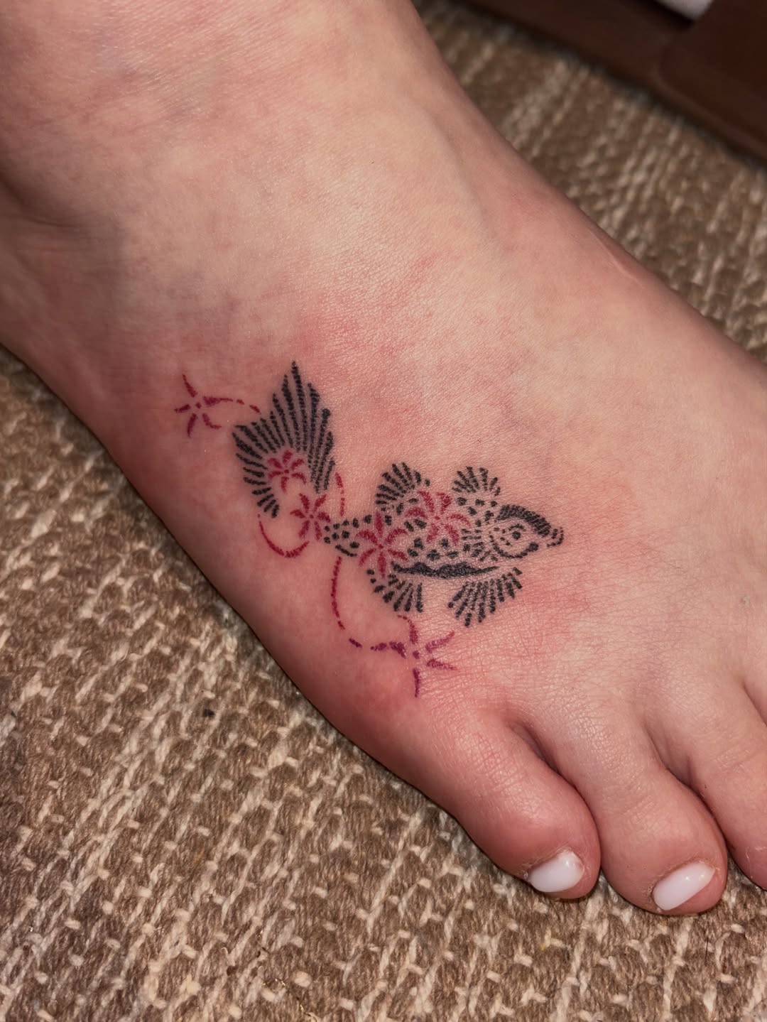 Tattoo by @aaaaaaaayotime — fine_line, dotwork