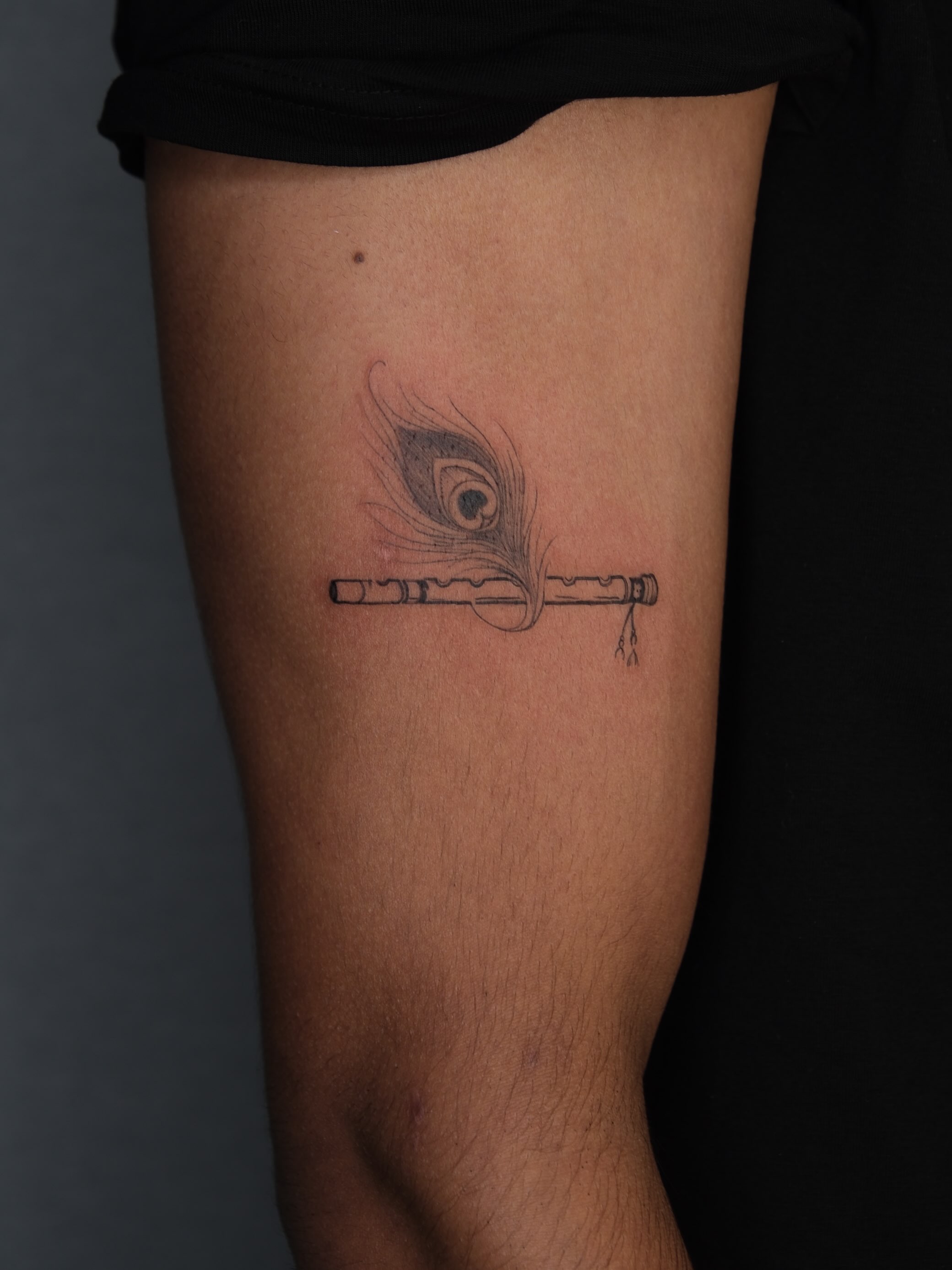 Tattoo by @atgenez β fine_line, black_and_grey