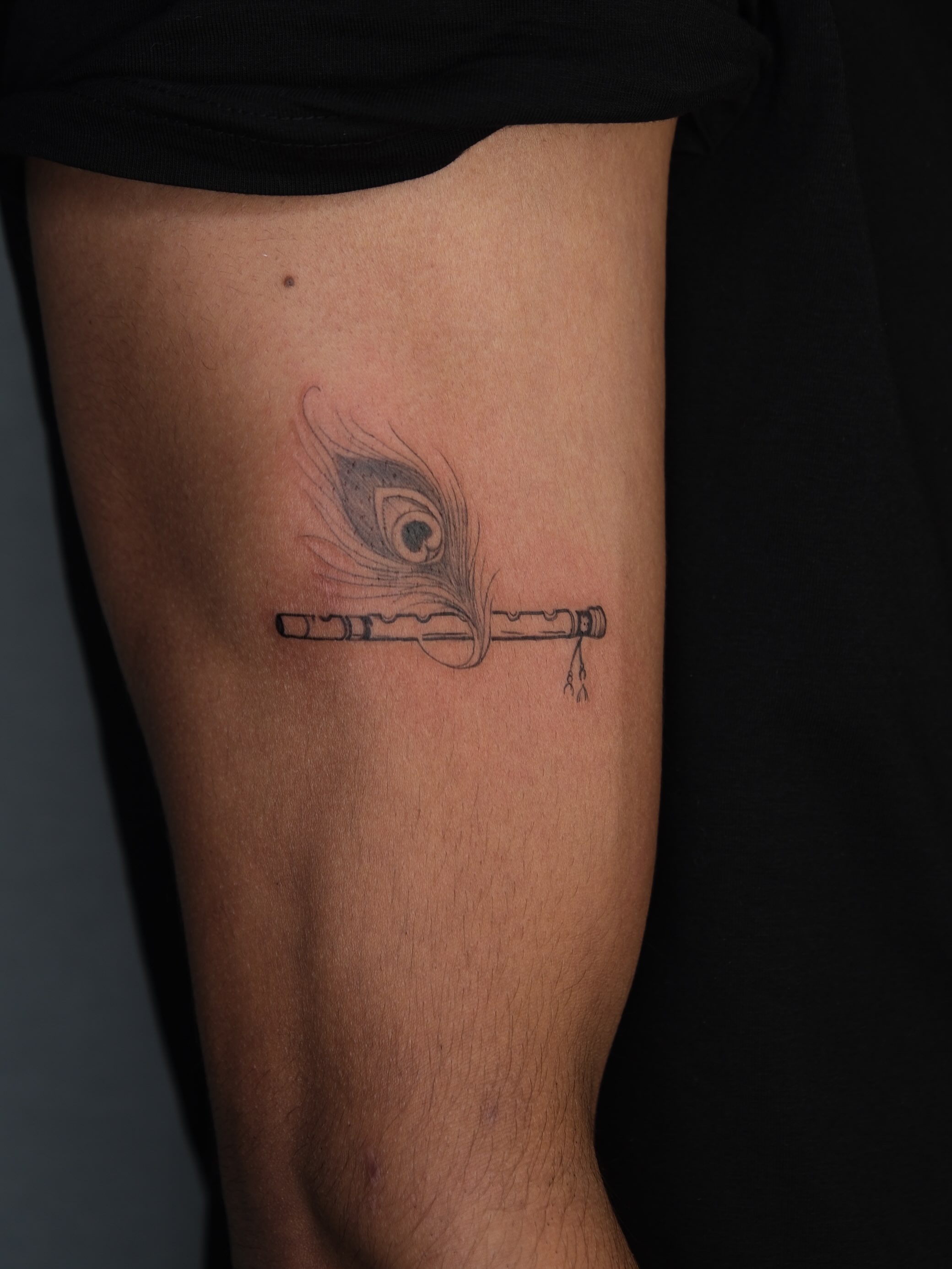 Tattoo by @atgenez β fine_line, black_and_grey