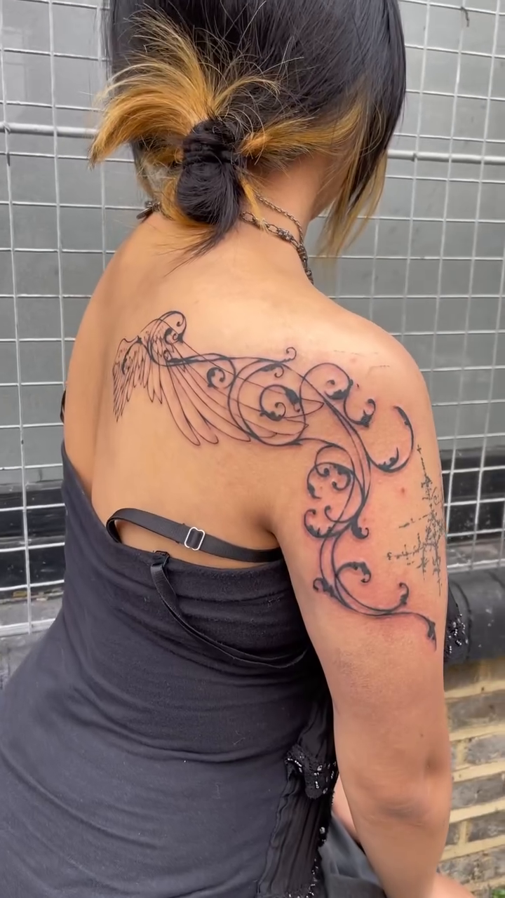 Tattoo by @blu.you — fine_line, ornamental