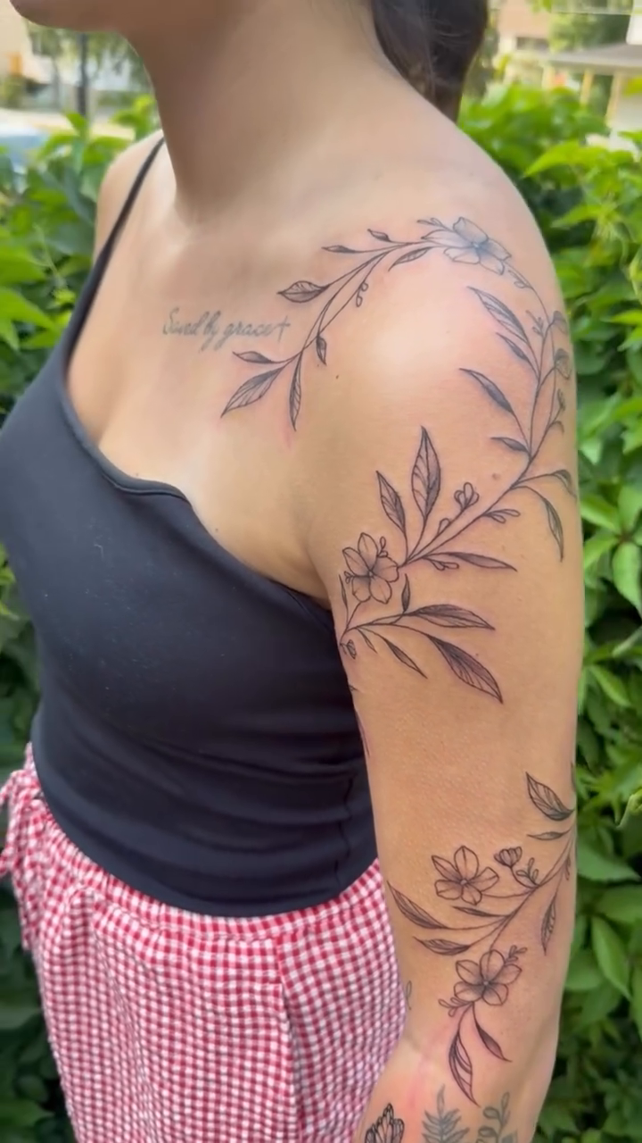 Tattoo by @chaotic_zen_arts — fine_line, botanical