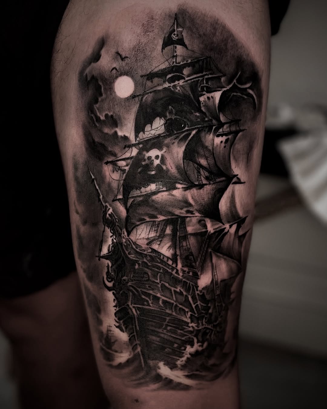 Tattoo by @sim_camillonitattoos โ realism, black_and_grey