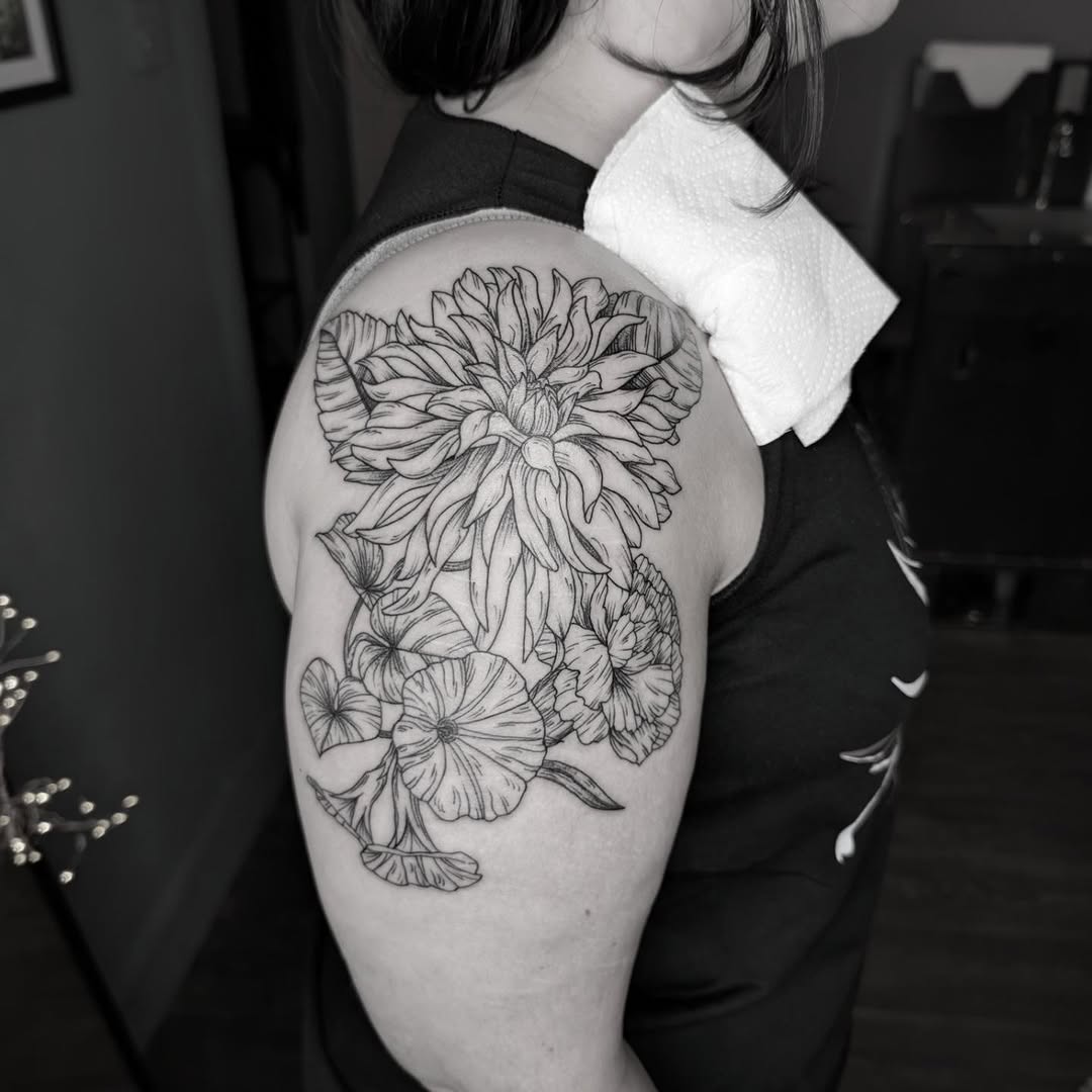 Tattoo by @mimtheyertattoos — fine_line, illustrative