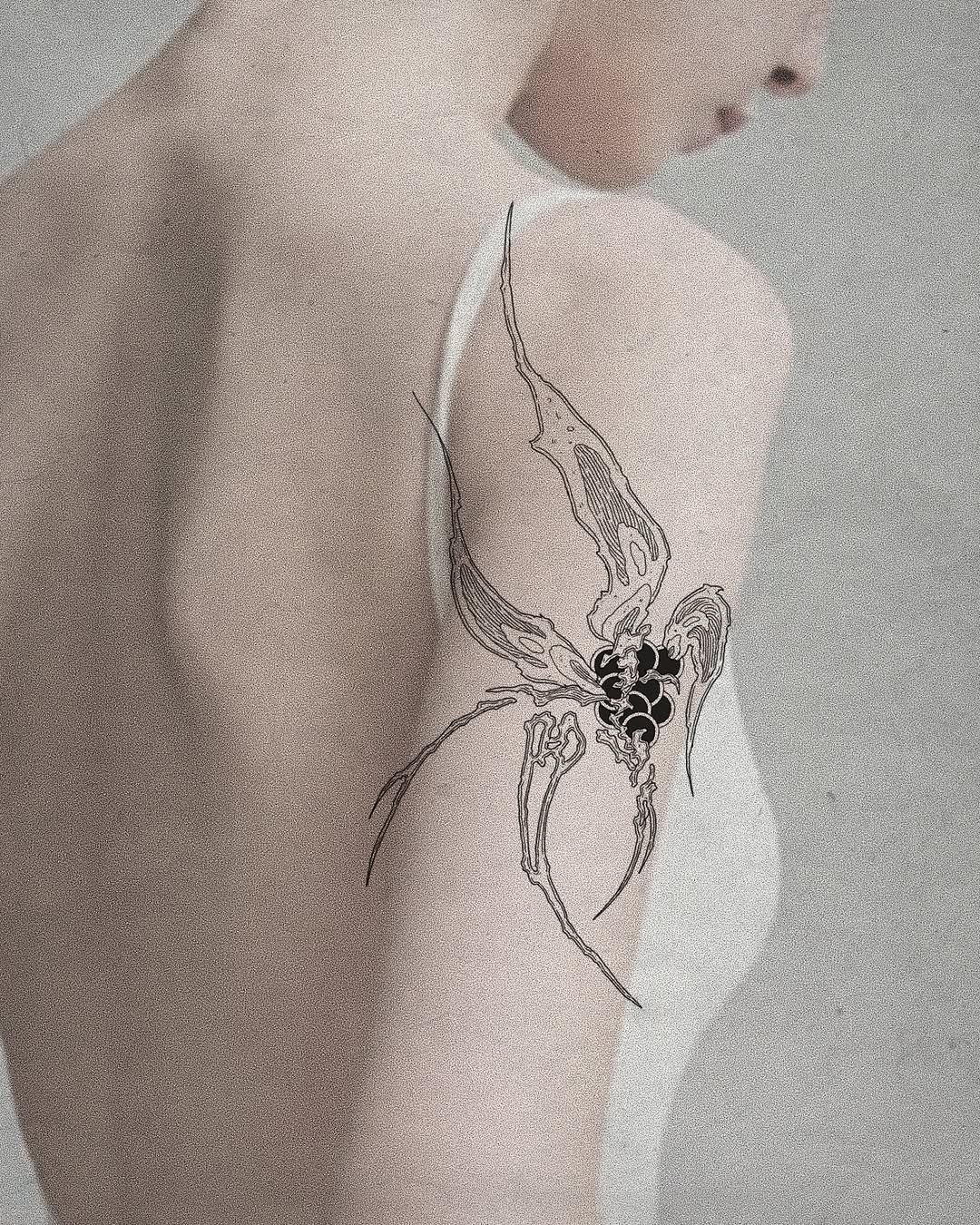 Tattoo by @purpleturtl3.ink — fine_line, illustrative