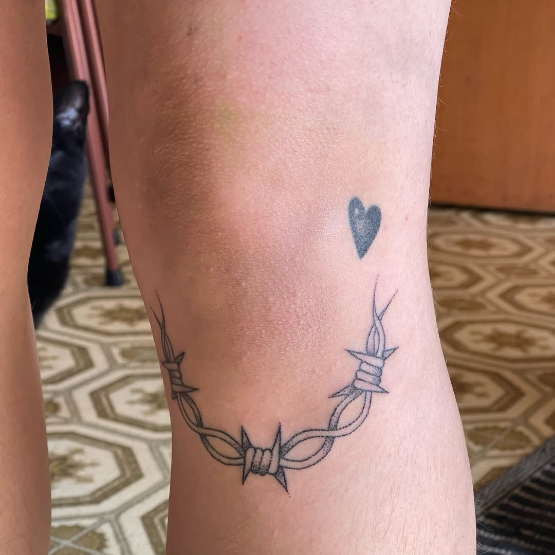 Tattoo by @rat.hearts โ fine_line, black_and_grey