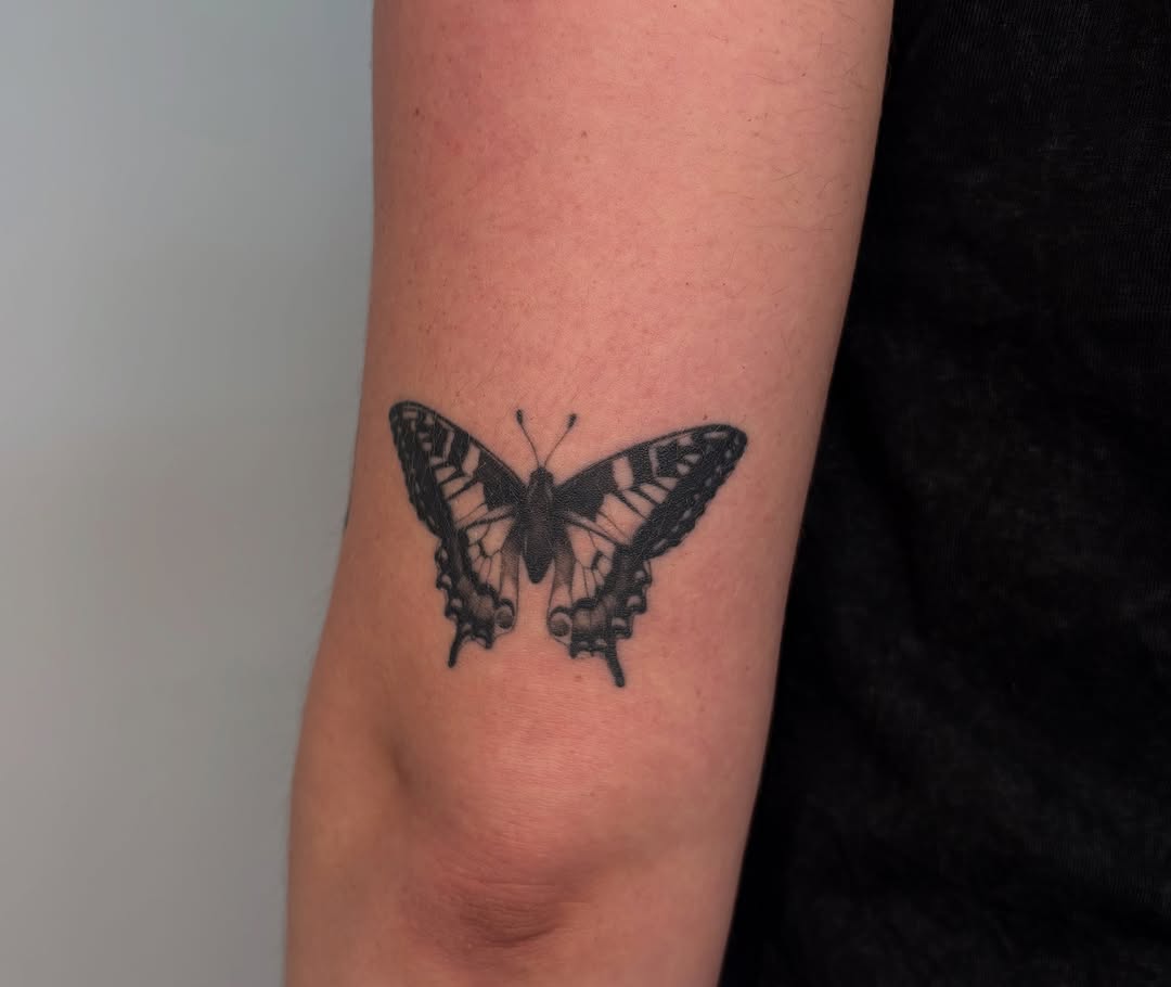 Tattoo by @silviieee — realism, black_and_grey