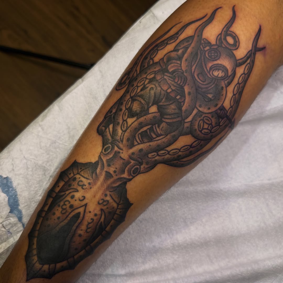 Tattoo by @codydewaldtattooer โ black_and_grey, realism