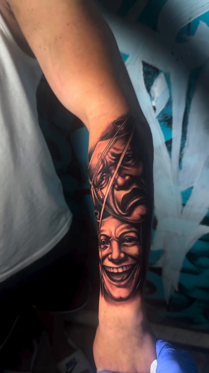 Tattoo by @daggerface_toon — realism, black_and_grey