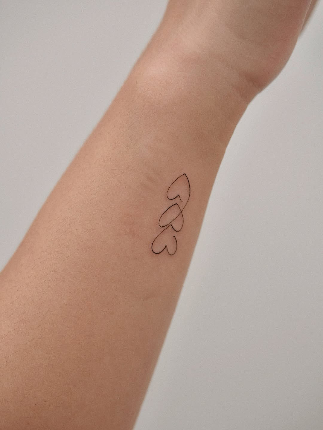 Tattoo by @13.tattooer โ fine_line, minimalist