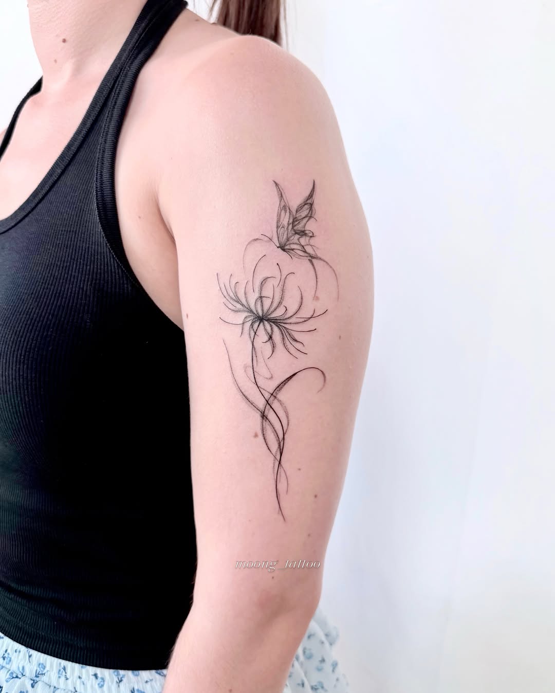 Tattoo by @moong_tattoo — fine_line, minimalist