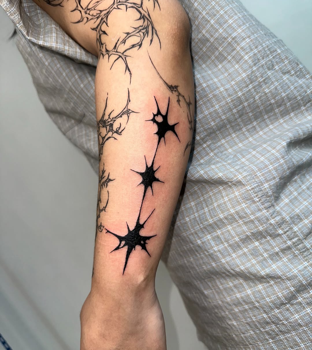 Tattoo by @kiijooya — blackwork