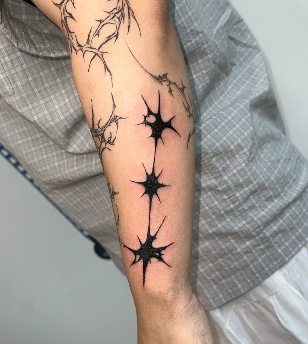 Tattoo by @kiijooya — blackwork