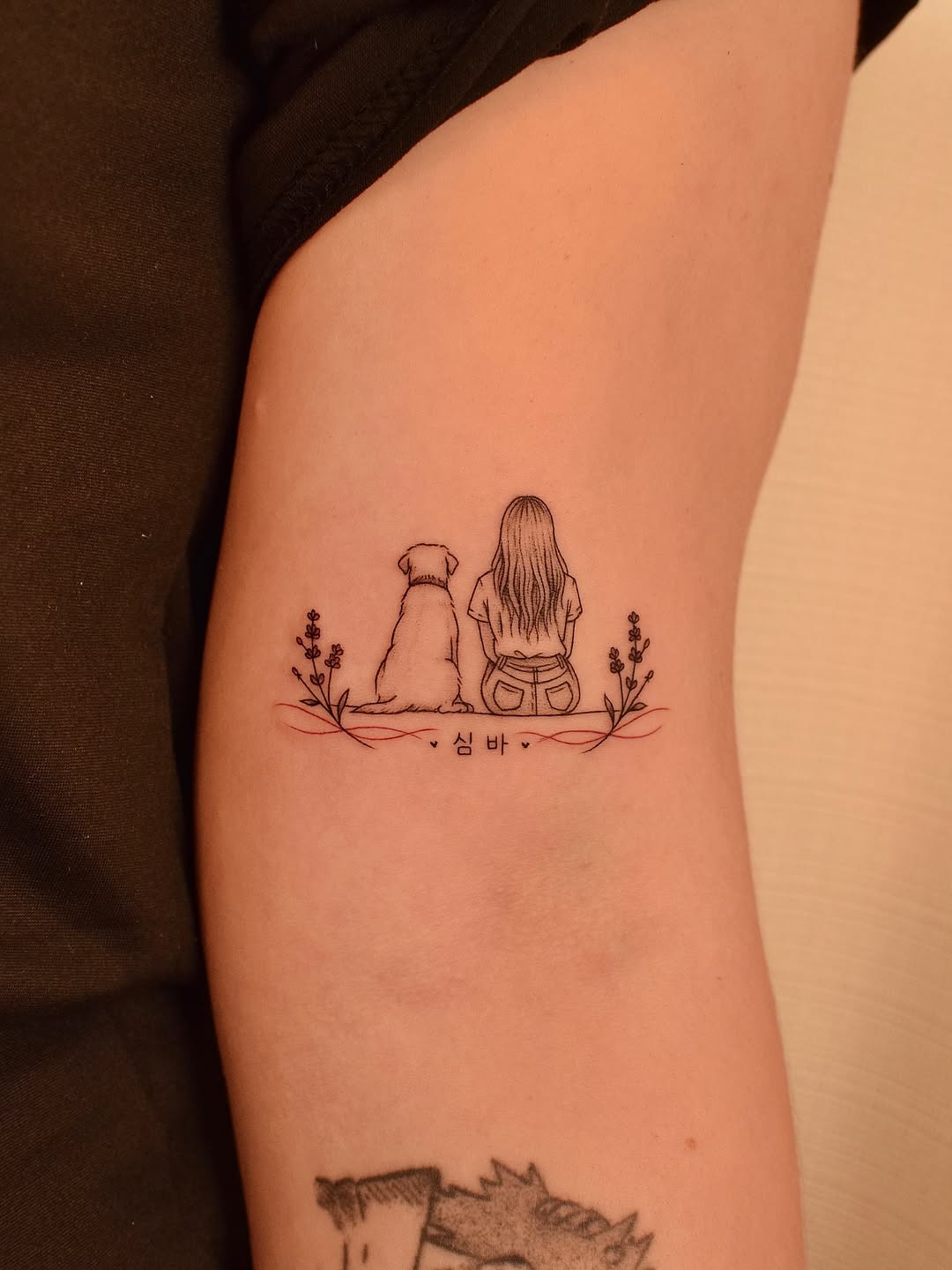 Tattoo by @tattooer_jina — fine_line, minimalist