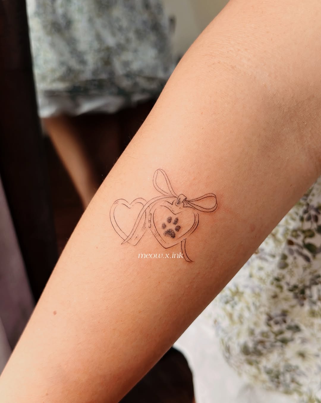 Tattoo by @meow.x.ink β fine_line, minimalist