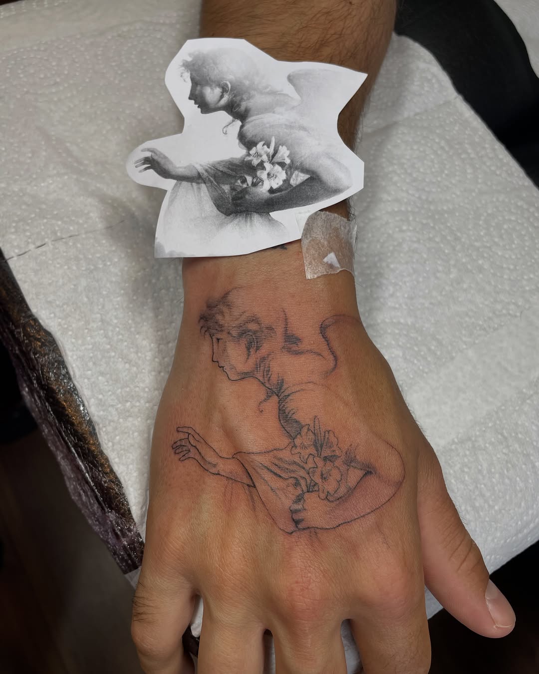 Tattoo by @lemontreeink — fine_line, illustrative