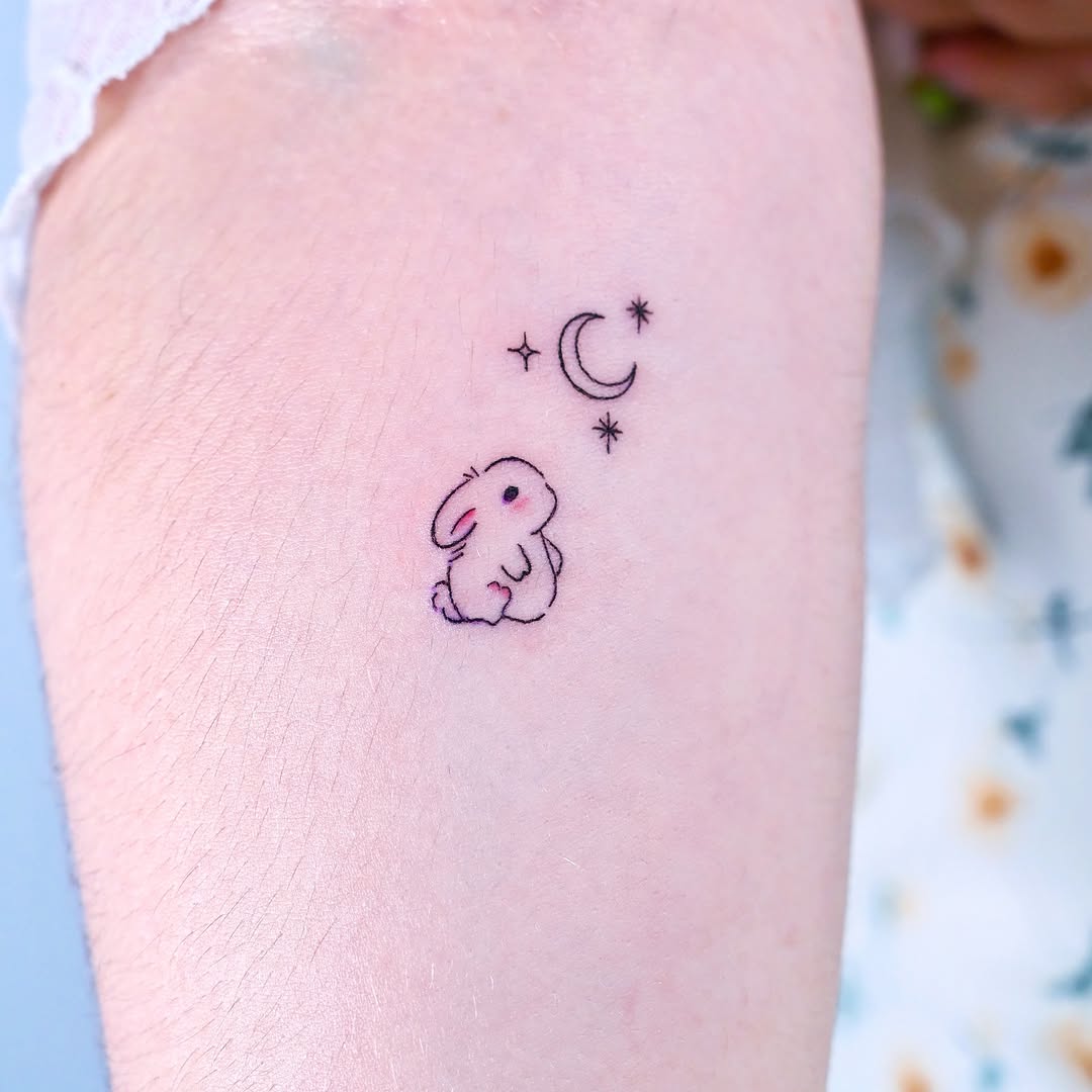Tattoo by @tattooist_urban — fine_line, minimalist