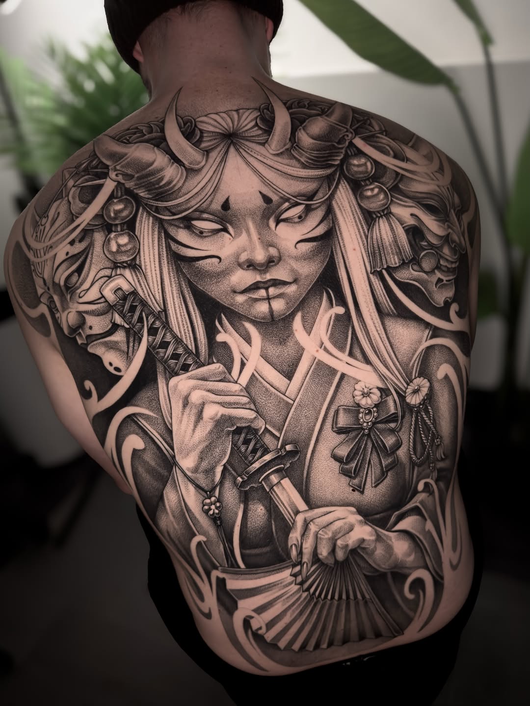 Tattoo by @abcd_tattoo β japanese_irezumi, dotwork