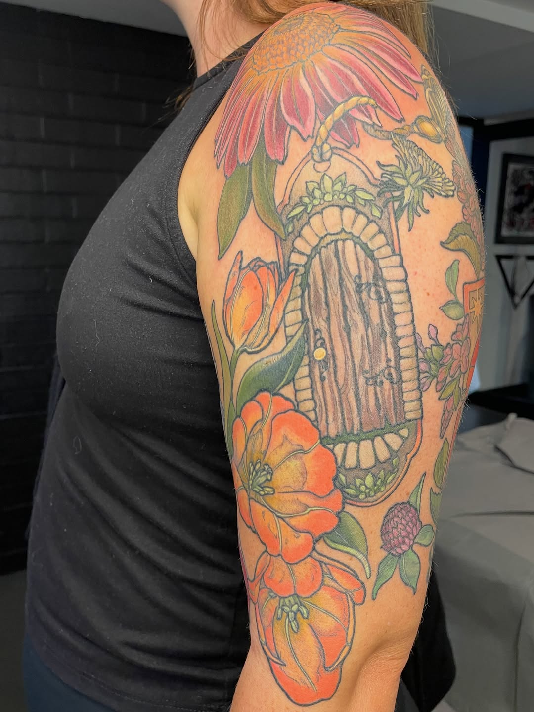 Tattoo by @pare_elyse — realism, illustrative